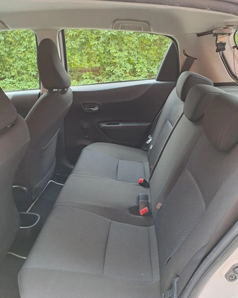 Toyota Yaris cena 32000 przebieg: 174000, rok produkcji 2012 z Warszawa małe 92